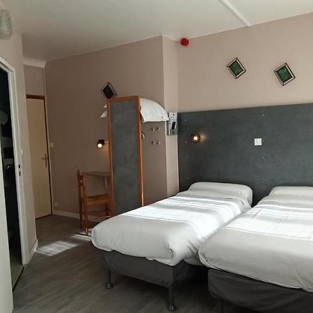 Hotel Du 6 Juin Сент-Мер-Егліз Екстер'єр фото